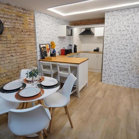 Apartamentos 1240 Valencia Eksteriør billede