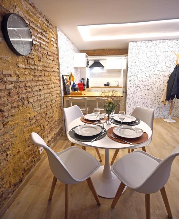 Apartamentos 1240 Valencia Eksteriør billede